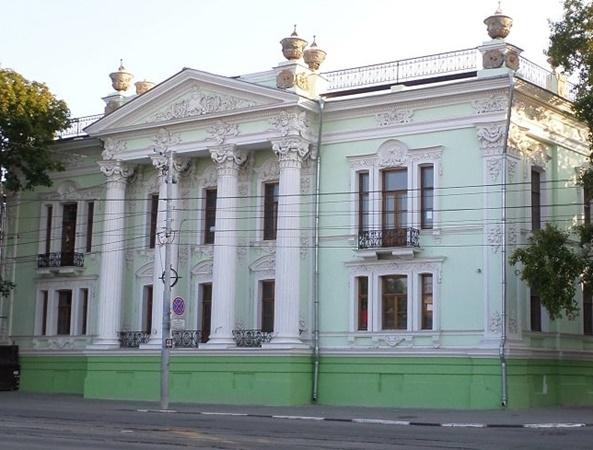 В Таганроге ищут подрядчика на капремонт Дворца Алфераки