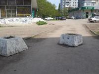 В Таганроге между жителями Военного городка и автомобилистами продолжается борьба