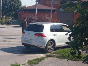 В Таганроге мужчина на «Фольксфагене» сбил 63-летнюю женщину