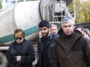 Ход ремонта в двух учебных заведениях Ростова проверил Алексей Логвиненко