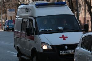 В центре Таганрога автомобиль сбил пешехода на перекрестке