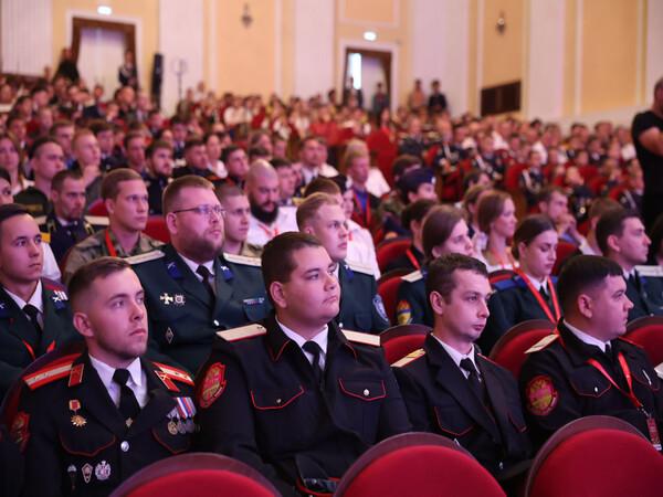 В Астрахани стартовал Всероссийский форум казачьей молодежи