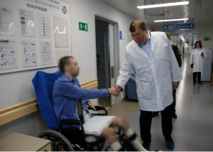 Спикер донского парламента навестил в Санкт-Петербурге земляков, раненных в зоне СВО