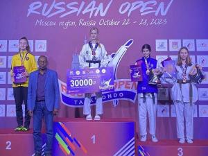 Уроженка Таганрога взяла золото на международных соревнованиях по тхэквондо