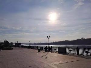 В Таганроге на выходных температура воздуха не поднимется выше +32 градусов