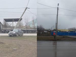 В Таганроге заменили поврежденную в результате ДТП опору