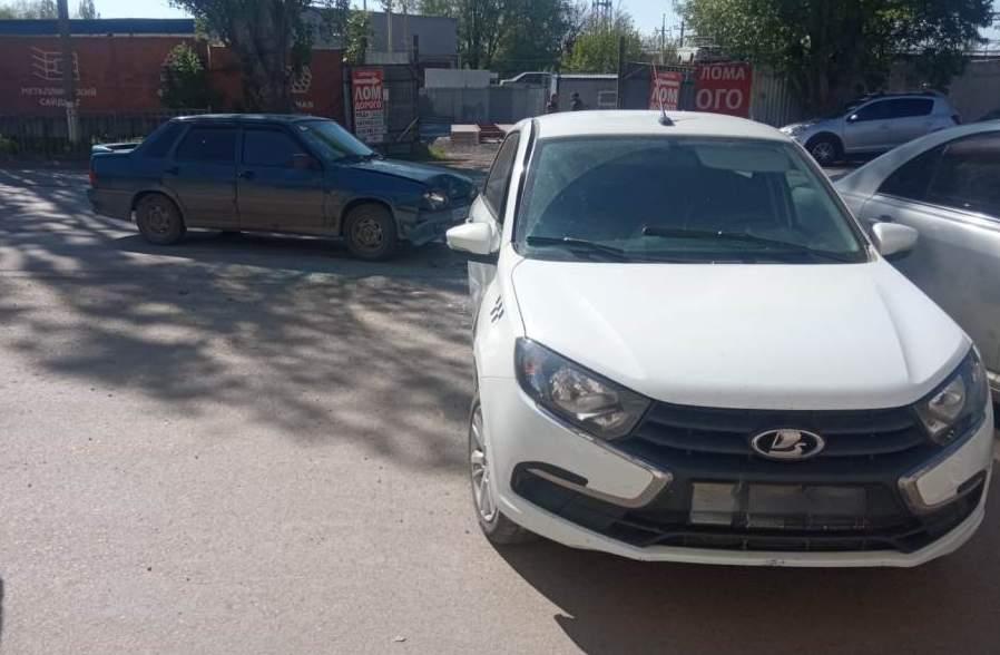 В Таганроге в аварии на Поляковском шоссе пострадал пассажир