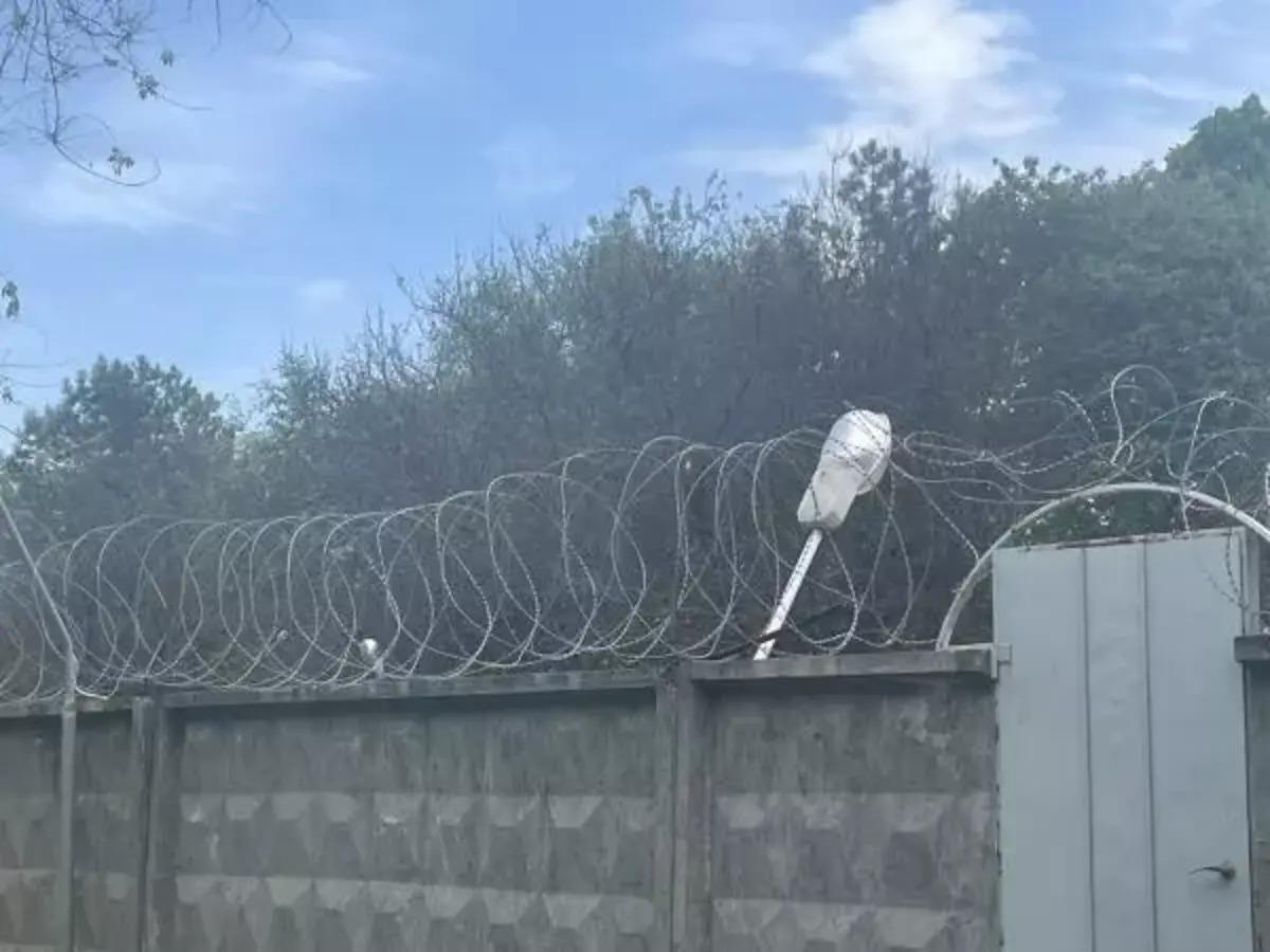 В Таганроге продлили меру пресечения матери, которая оставила труп сына в магазине