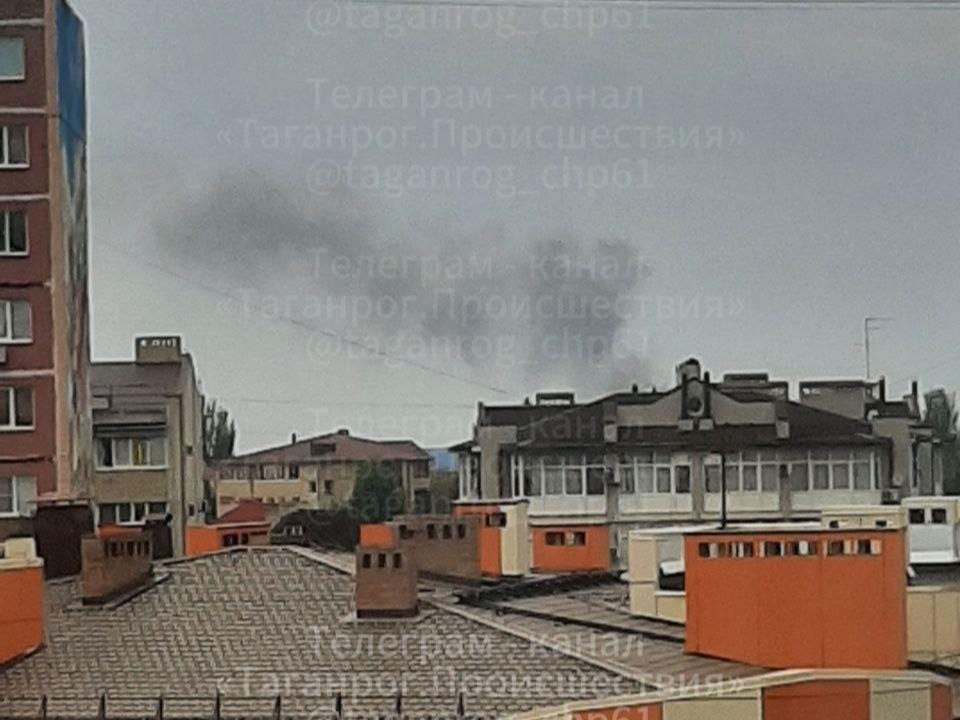 Крупный пожар потушили в СНТ в Таганроге