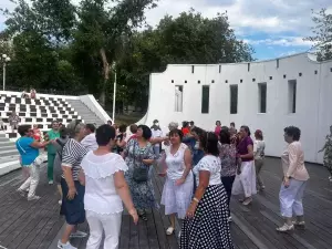 В Ростове-на-Дону провели дискотеку «серебряного» возраста