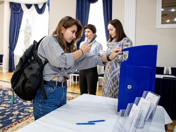 «Донорство-на-Дону»: в Ростове состоялась презентация фотовыставки и почтового штемпеля