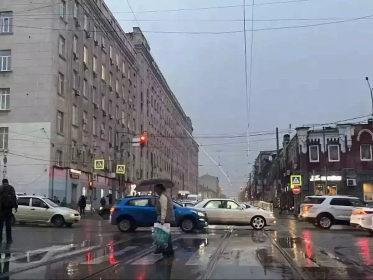 Автомобилистов призывают к осторожности из-за дождя в Ростовской области