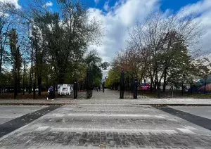 В Ростове у парка «Сказка» появился дополнительный пешеходный переход