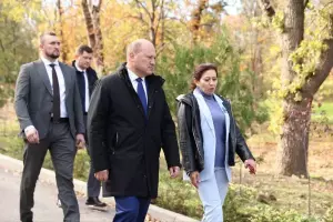 Глава Ростова Александр Скрябин подписал соглашение о сотрудничестве с Ботаническим садом ЮФУ