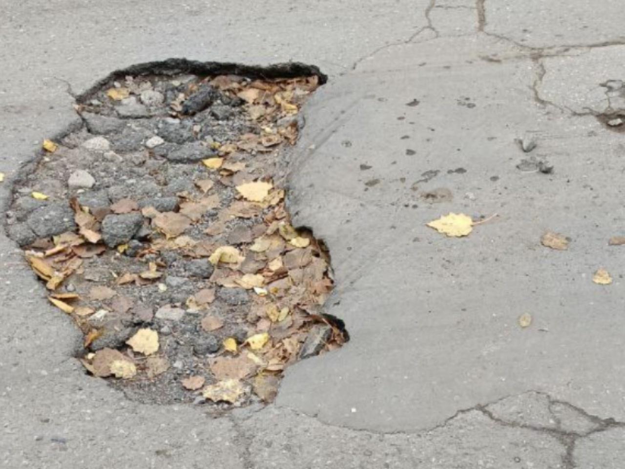 Таганрожцы пожаловались на убитую дорогу в переулке 4-й Новый