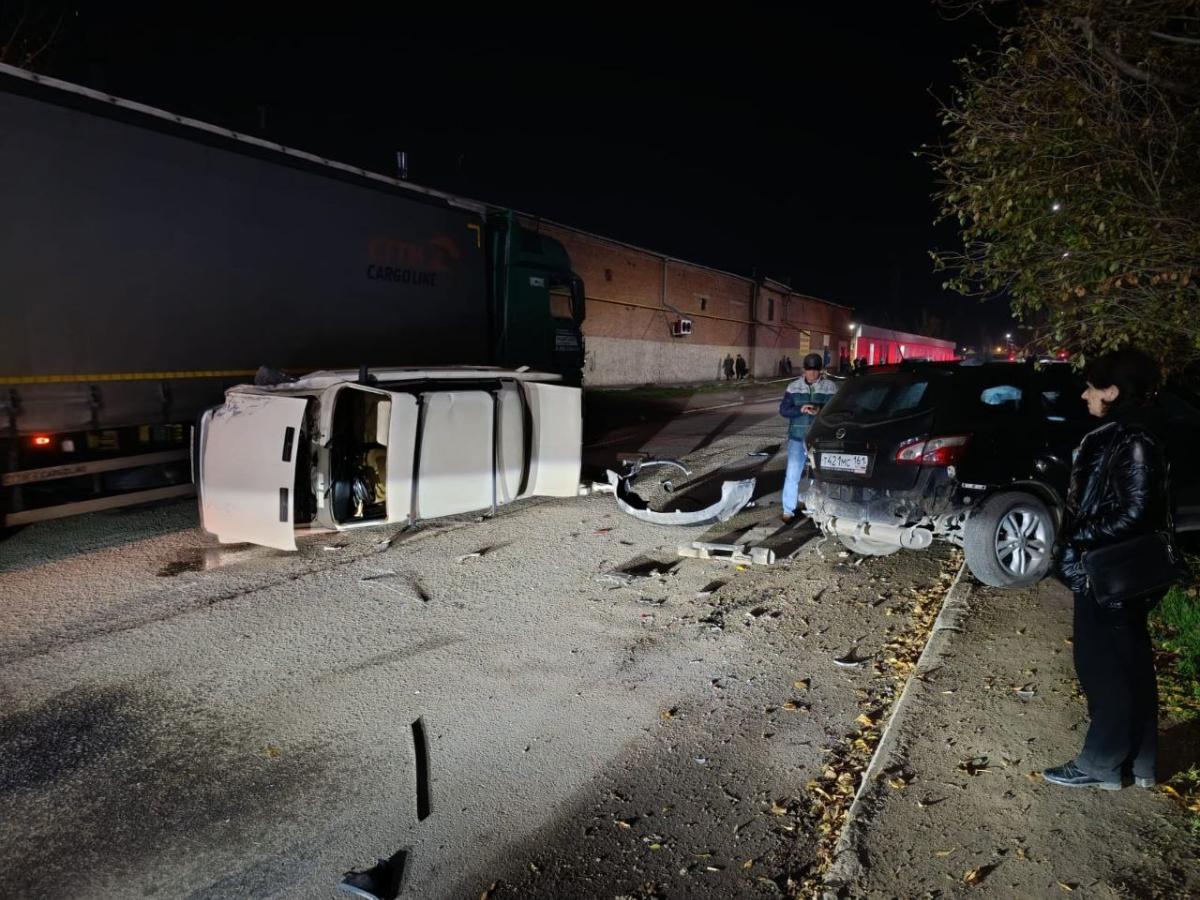 В Таганроге водитель «ВАЗ 21063» протаранил иномарку и скрылся с места ДТП