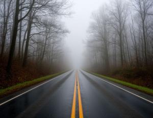 В Таганроге густой туман накрыл дороги