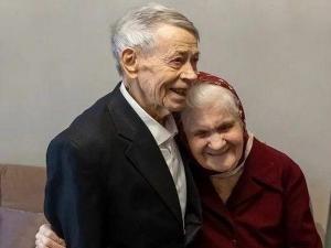 Благодатная свадьба: пара из Таганрога отметила 70 лет совместной жизни