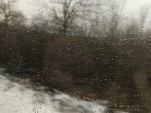 Таганрог на новой рабочей неделе накроет снег с дождем