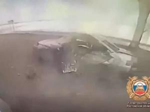 Под Таганрогом в жуткой аварии с фурой погиб водитель автомобиля