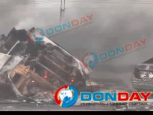 Три человека погибли и два пострадали в жесткой автокатастрофе в Ростовской области